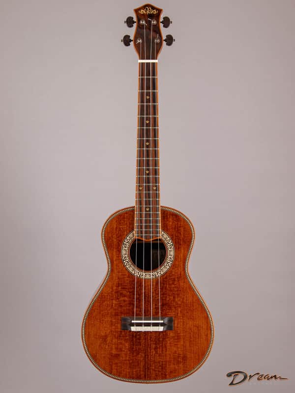2022 Petros Baritone Ukulele, Tunnel 13 Redwood/Ziricote
