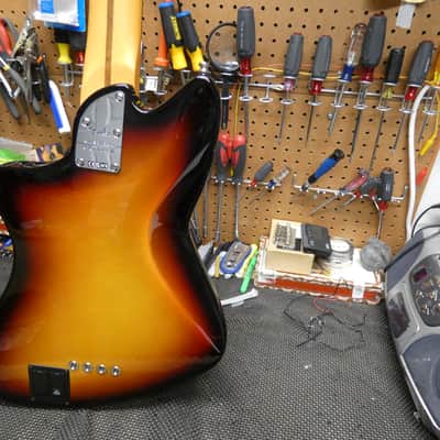 Fender Meteora American Ultra II 2024 - Sunburst image 7