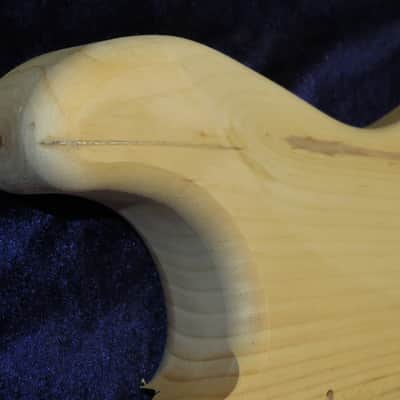 40yr Aged Pine Strat Style body - 3lbs #3670  *IMPORT CHARGES INCLUDED image 6