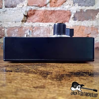 Death By Audio Robot 8-Bit Transformer & Fuzz w/ Box *USED* (2020s - Black/White/Blue) image 5