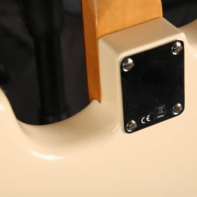 Fender Vintera 60s Stratocaster Modified - Olympic White - 2nd Hand image 8