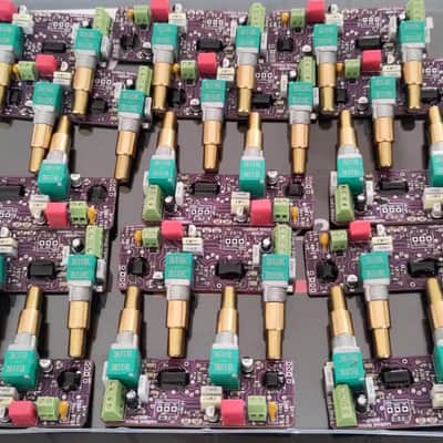 Lusithand Devices 800 JP on board bass preamp Jazz plate mounted  - Chrome image 6