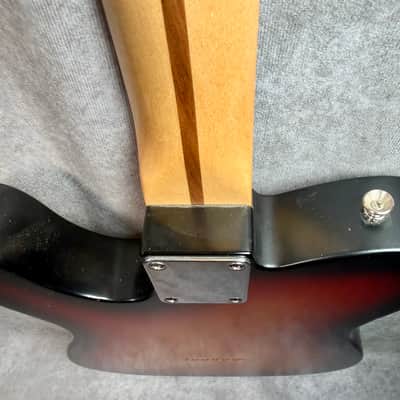 Immagine Fender Highway One Telecaster with Rosewood Fretboard 2010 - 3-Color Sunburst w/Fender Gig Bag - 6