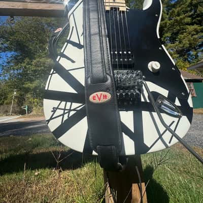 EVH Striped Series Electric Guitar 2013 - Present - White with Black Stripes image 2