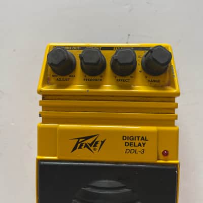 Peavey DDL-3 Digital Delay Accelerator Series Rare Vintage Guitar Effect Pedal image 3