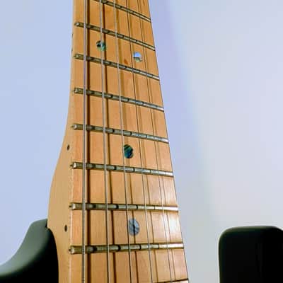 2002 Fender American Deluxe Stratocaster with Maple Fretboard - Montego Black image 13