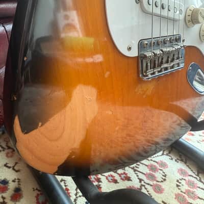 Fender American Vintage AVRI '57 Stratocaster 1995 - 2-Color Sunburst image 7