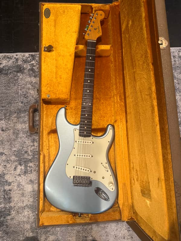 Fender American Vintage '62 Stratocaster