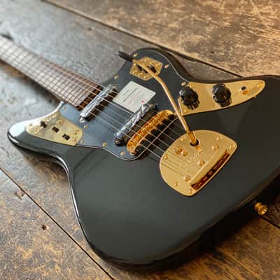 Fender Japan Traditional 2025 Ltd Edition Collection '60s Jaguar Black Pearl w/ Matching Headstock image 2