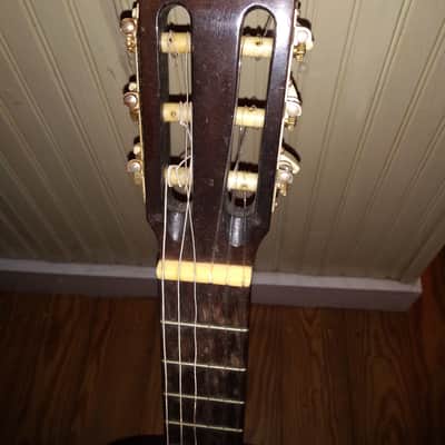 1961 Yamaha NO.60 Nippon Gakki Classical Guitar In Very Good Shape image 2