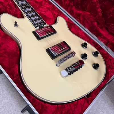 EVH Wolfgang USA Custom Shop Hardtail ONLY 66 Made ! 2011 Mint Eddie Van Halen image 7