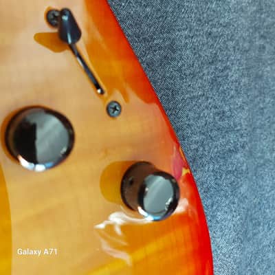 Fender Showmaster Stratocaster HH 2004 - Sunburst image 7