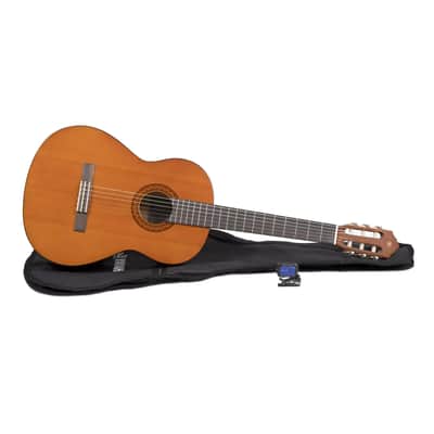 Yamaha C40 PKG Gigmaker Classical Guitar Package - Natural image 1