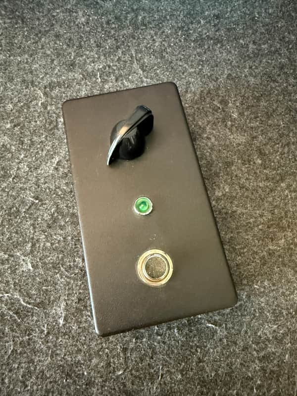 PedalPCB Fortin 33 Clone 2024 - Black image 1