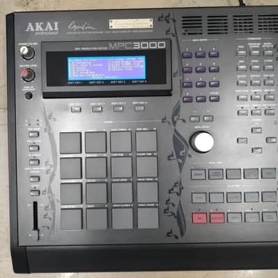 AKAI Sampler MPC3000LE LCD SD Memory Expansion 32GB image 2