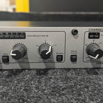 USED DBX 266xs Dual-Channel Compressor/Gate - Item 1 image 3
