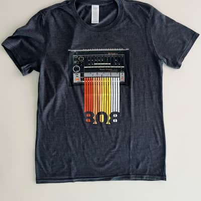 Roland T-shirt image 1