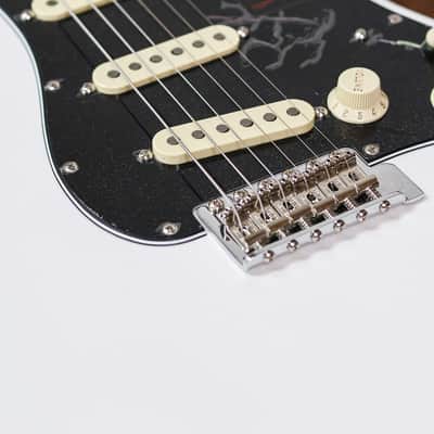 Fender American Player Performer Stratocaster | Arctic White image 4