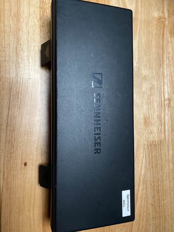 Sennheiser MD 441U Supercardioid Dynamic Microphone