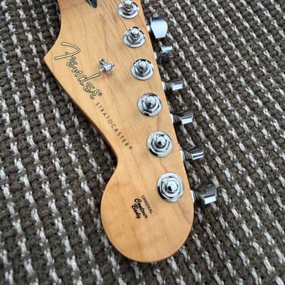 Fender Stratocaster 2018 - Sage green image 11