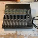 Mackie 1604VLZ4 16-Channel Mic / Line Mixer 2014 - Present - Black
