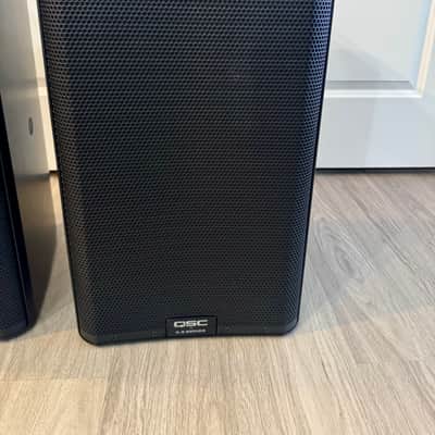 Pair of QSC K12.2 Powered PA Speakers with QSC Bags & Power Cables image 10