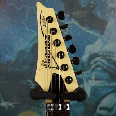 Ibanez PGM30 Paul Gilbert Signature Model 1996 White MIJ FujiGen image 17