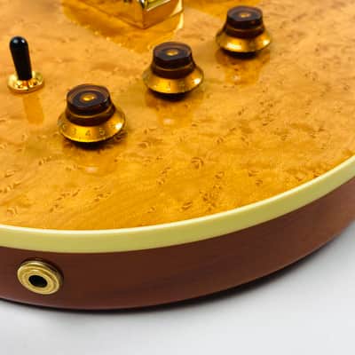 Hamer Sunburst: One of a Kind: Hamer Fan Club. 2001 Natural image 2