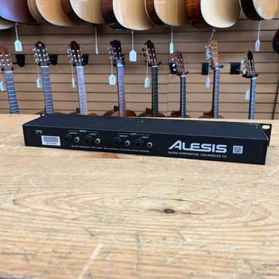 Alesis M-EQ-230 Rackmount Equalizer image 3