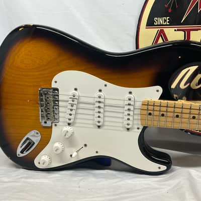 Fender 60th Anniversary American Vintage 1954 Stratocaster Strat Electric Guitar 2014 with Hard Case - 2-Color Sunburst image 2