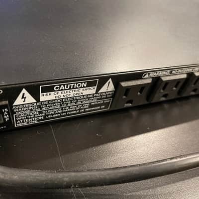 FURMAN RACKRIDER RR-15 POWER CONDITIONER image 6