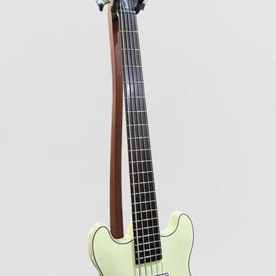 Warwick RockBass Star Bass 5-string Hollowbody Electric Bass - Solid Crème White image 5