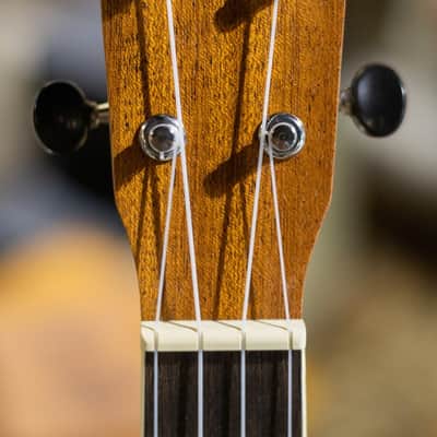 Lanikai LU Series Okoume Ukulele with Bag Tenor image 6