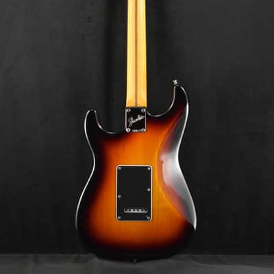 Mint Fender American Professional Classic Stratocaster 3-Color Sunburst Maple Fingerboard image 7