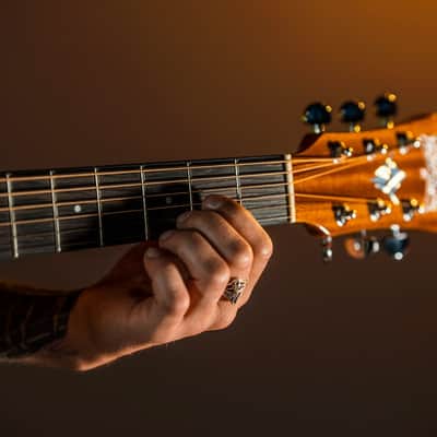 Washburn AF5K Apprentice Series Folk Body Spruce Top Mahogany Neck 6-String Acoustic Guitar w/Hard Case image 8
