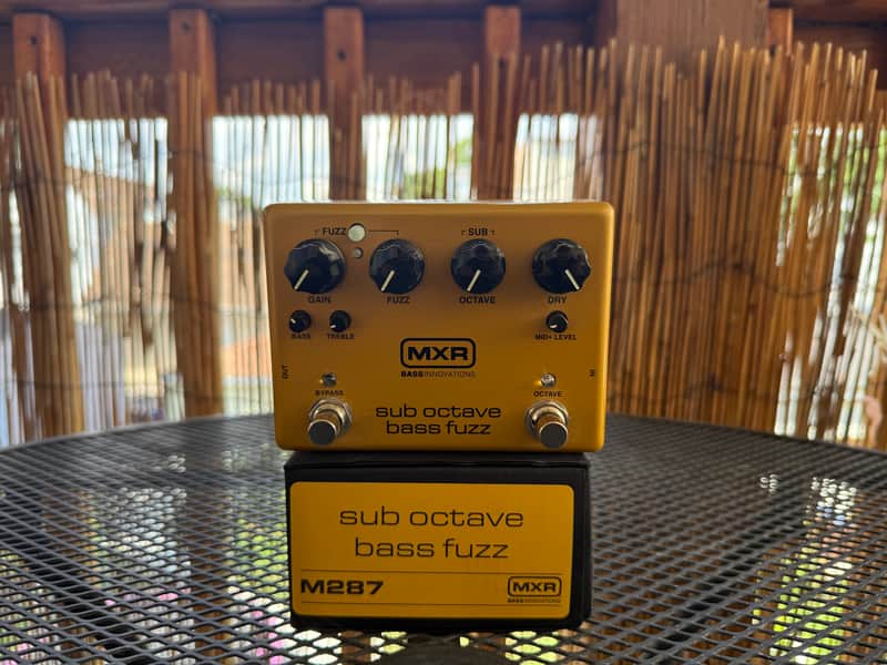 MXR M287 Sub Octave Bass Fuzz
