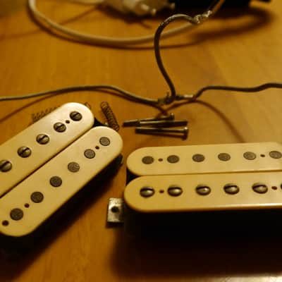 Gibson Tim Shaw Pat Number (1959 PAF reissue)  1983 double cream image 1