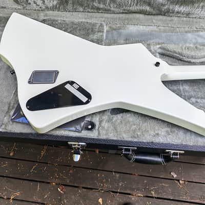 ESP Snakebyte Left Handed image 8