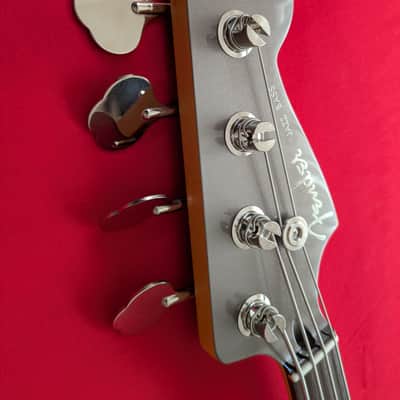 Fender Aerodyne Special Jazz Bass With Rosewood Fingerboard Dolphin Gray Metallic image 5