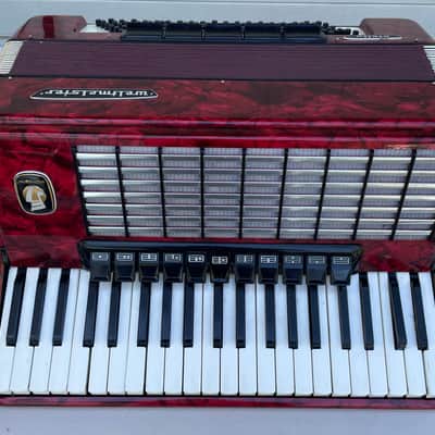 Rare Weltmeister Stella Accordion 11 Treble, 5 Bass image 2
