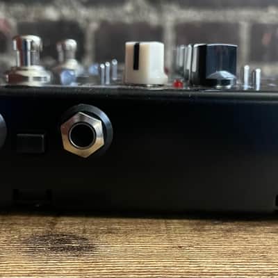 EBS MicroBass 3 2-channel Preamp Pedal (USED) image 3