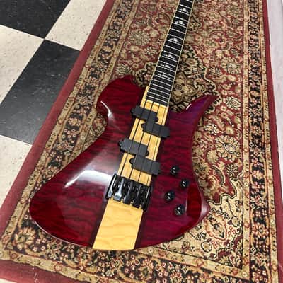 B.C. Rich Heritage Classic Mockingbird Bass image 1