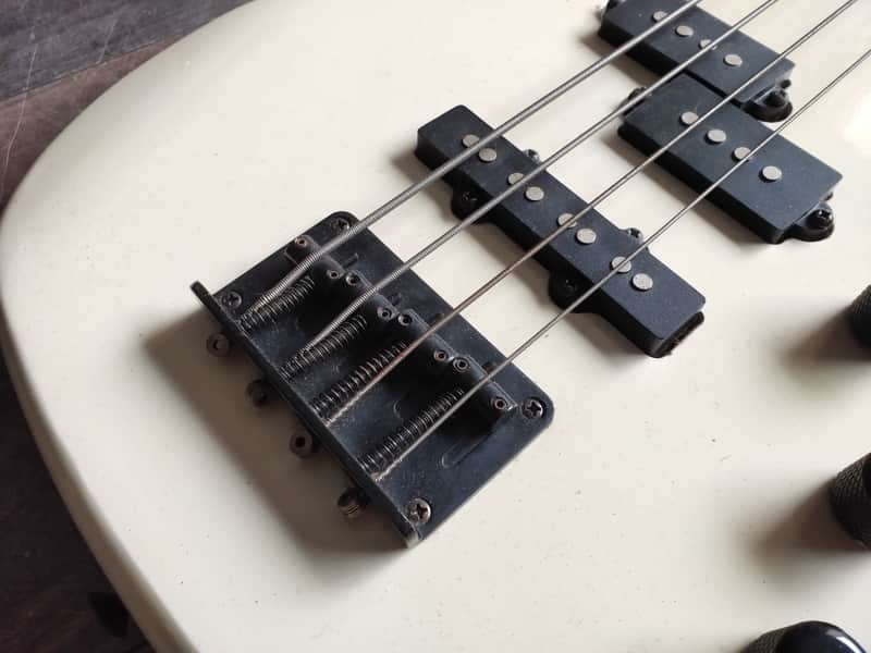 1980's Aria Pro II Diamond Series JPJ-400 Bass Guitar (White) | Reverb