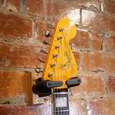 Fender American Vintage II 1966 Jazzmaster - 3-Colour Sunburst image 3