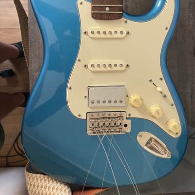 Squier Classic Vibe '60s Stratocaster HSS LTD Upgrade image 3