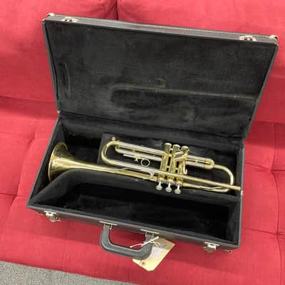 Blessing USA XL-TR Series Intermediate Bb Trumpet with Case image 1