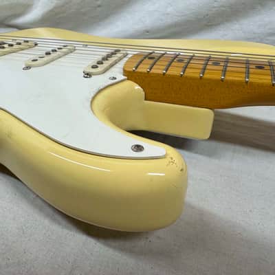Fender Stratocaster Guitar with Case - CIJ mij Crafted In Japan 2002 - 2004 image 14
