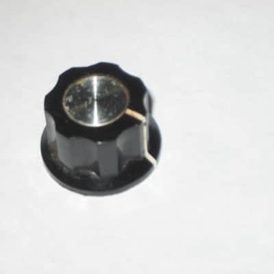 ONE used Toya B-1122 Vintage Boss Pedal Replacement KNOB, JAPAN, 1980s, fits split shaft pot - for OD1,DM2,PH1,CE2&more [NO pot/NO pedal(s)] black hard plastic, top side has silver colored reflector, 1 set screw, center under-side is brass color metal image 2