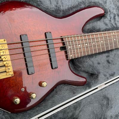 Heartfield bass guitars, electric guitars