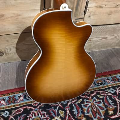 Hofner 500/2 Club Bass Left Handed Sunburst image 3